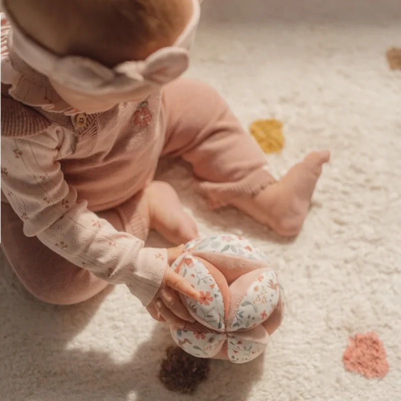 LITTLE DUTCH ΥΦΑΣΜΑΤΙΝΗ ΜΠΑΛΑ ΜΕ ΧΕΙΡΟΛΑΒΕΣ FAIRY GARDEN GRS - Image 3