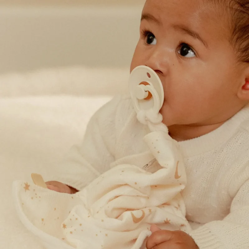 LITTLE DUTCH ΥΦΑΣΜΑΤΙΝΟ ΝΤΟΥΝΤΟΥ ΜΕ ΜΑΣΗΤΙΚΟ NEWBORN NATURALS GRS - Image 5